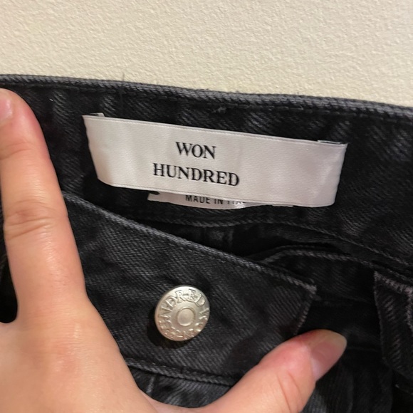 Won hundred black pearl jeans - Picture 2 of 3